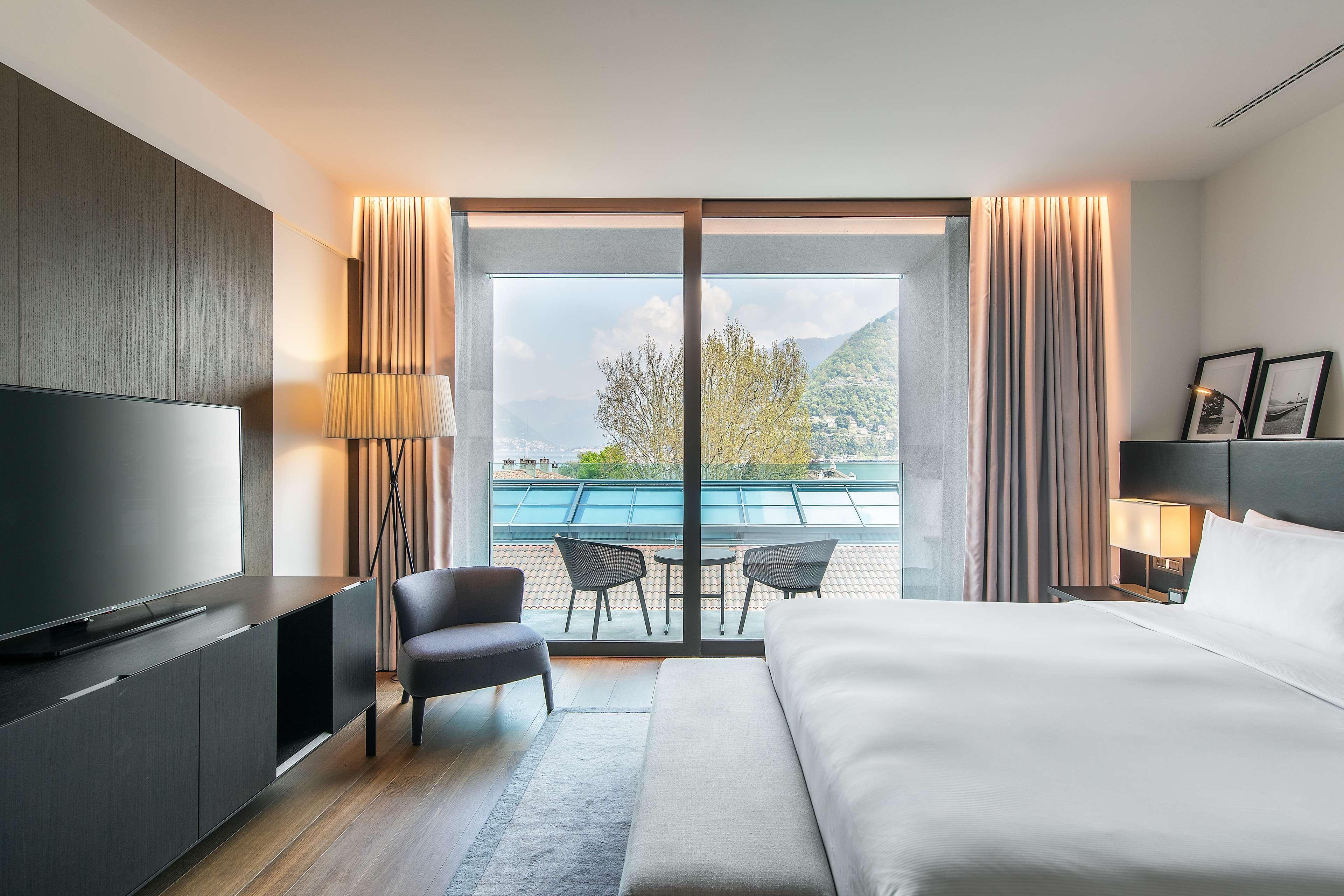 Hilton Côme